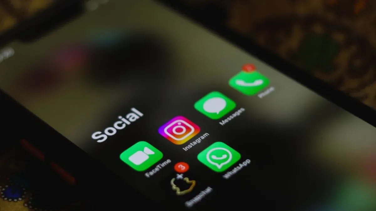 Sosyal Medya ve E-Ticaret Uygulamaları Bugün Engellendi