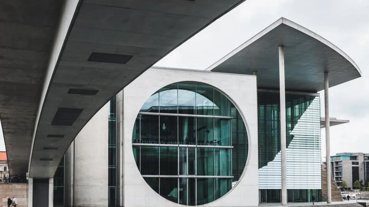 Kılıçdaroğlu, YENİ Parti'nin Yanında Yeni Bir Ofis Açtı
